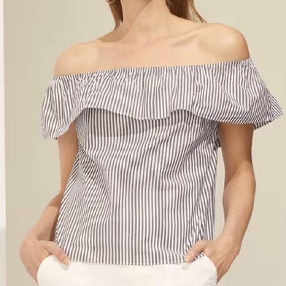 Striped off-shoulder blouse - Picture 2 of 7